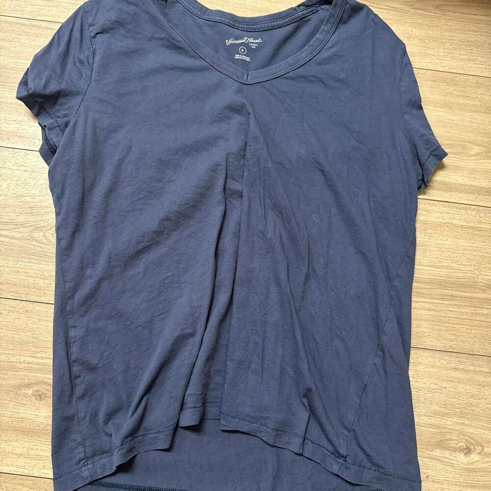 Universal-thread Women's Navy and Blue T-shirt